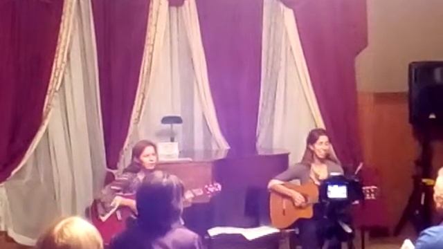 Дуэт "Два голоса" смотреть онлайн