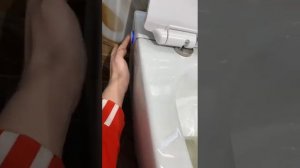 Унитаз без бачка с импульсной системой смыва