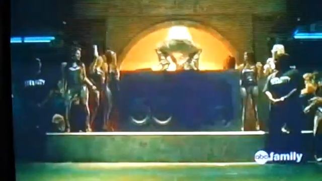 Step up 2: the streets...Channing Tatum смотреть онлайн