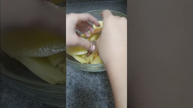 Картошка в духовке. смотреть онлайн