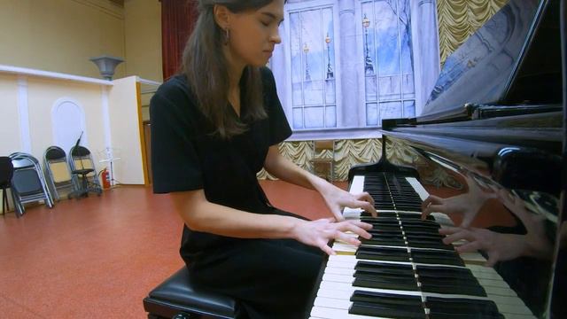 Думка (П.И.Чайковский) - Александра Ефимова (Фортепиано) - Маргарита Копаева смотреть онлайн