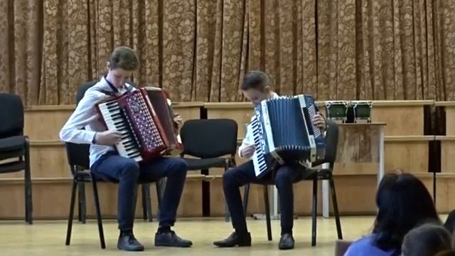 Дует: Бойко Сергій, Бойко Євгеній. Є.Дербенко "Полька - хвилинка". смотреть онлайн