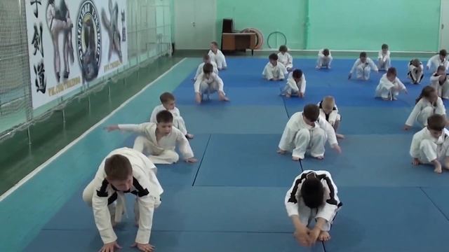 Детские тренировки по Тэкэндо смотреть онлайн