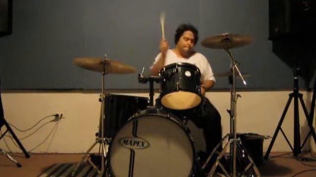 Kyoukai no Kanata [Drum cover] смотреть онлайн