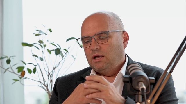 eVanPL - przyszłość polskiej elektromobilności смотреть онлайн