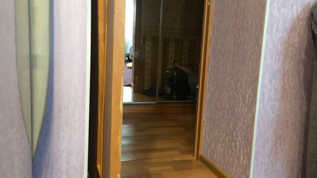 Костя только начал ходить и сразу решил таскать тяжести смотреть онлайн