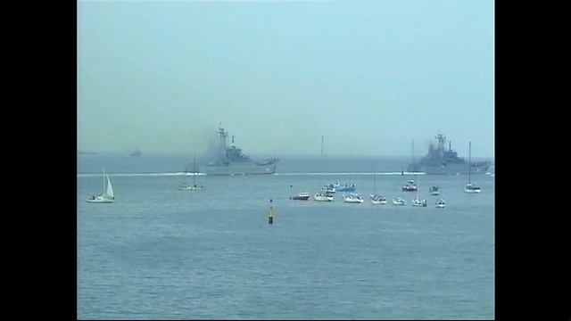 Военно_-_Морской_парад__Севастополь_.MP4 смотреть онлайн