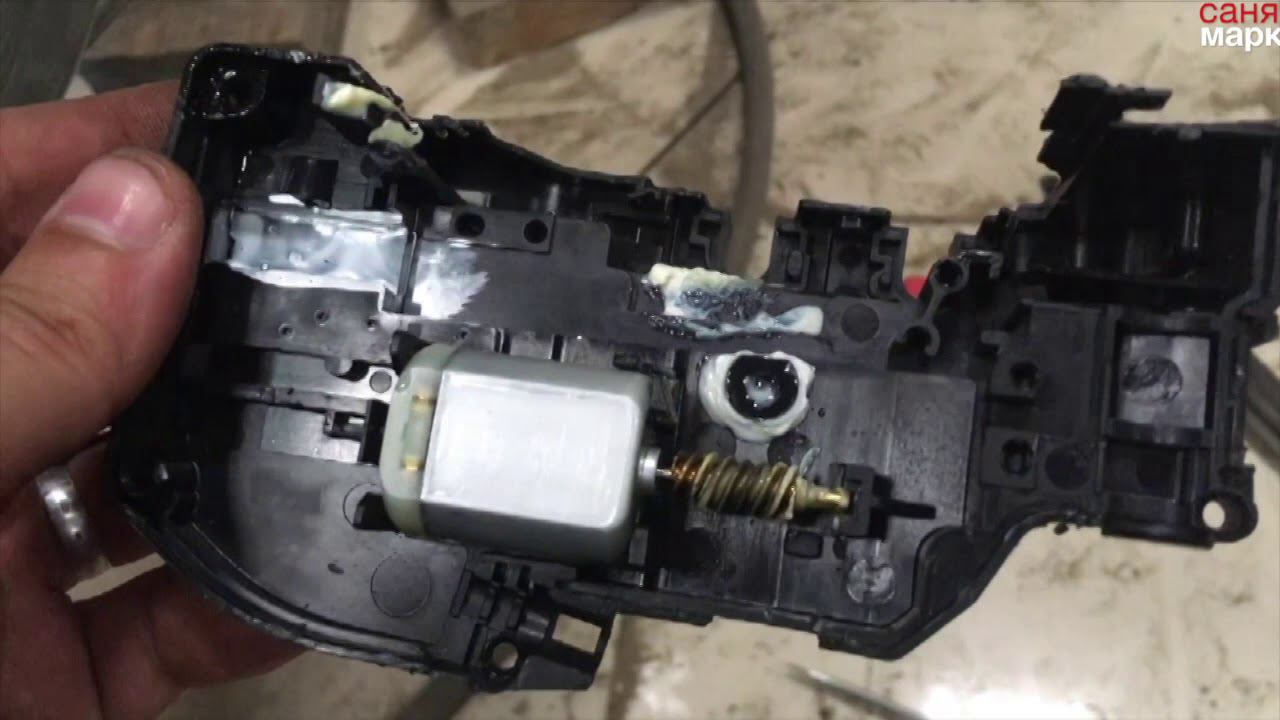 ремонт замка двери ниссан тиида(отпирание, запирание)с кнопки смотреть онлайн