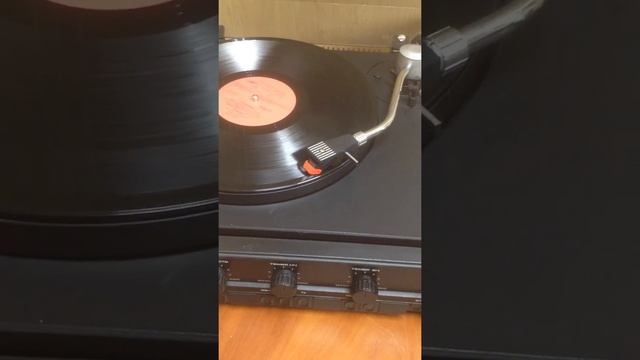 Электроника Д1-012 Электрофон смотреть онлайн