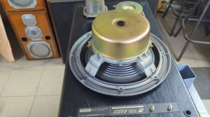 Внутри Pioneer S-180D +SIZE (1800DV)