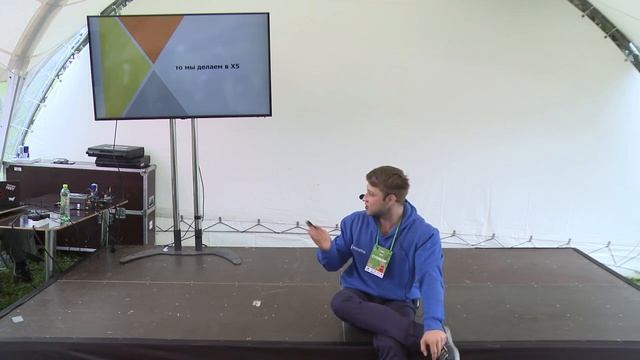 Валерий Бабушкин - Машинное обучение - будущее наступило | GeekPicnic 2019 | HARD IT смотреть онлайн