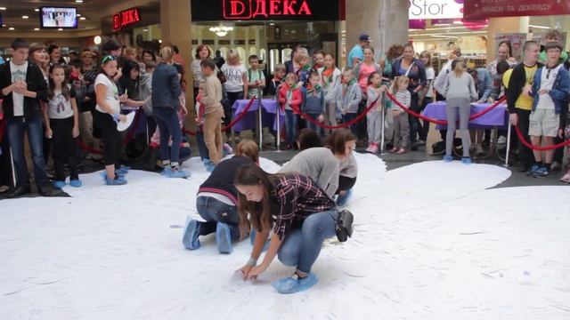 Самая большая ромашка в Украине смотреть онлайн