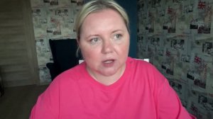 Ночь в аэропорту Еревана, ужин в бизнес-зале, паспортный контроль, первый вечер в Барселоне