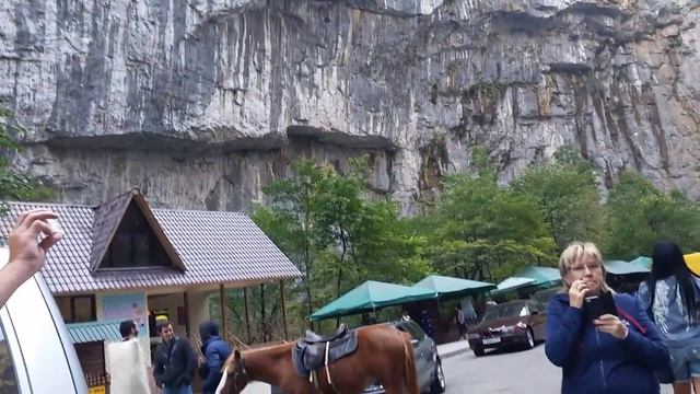 ущелье в абхазии по дороге к озеру рица смотреть онлайн