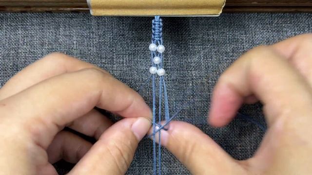 Braid Bracelet with Beads | DIY Friendship Bracelets Tutorial for Beginners | Handmade Bracelets смотреть онлайн