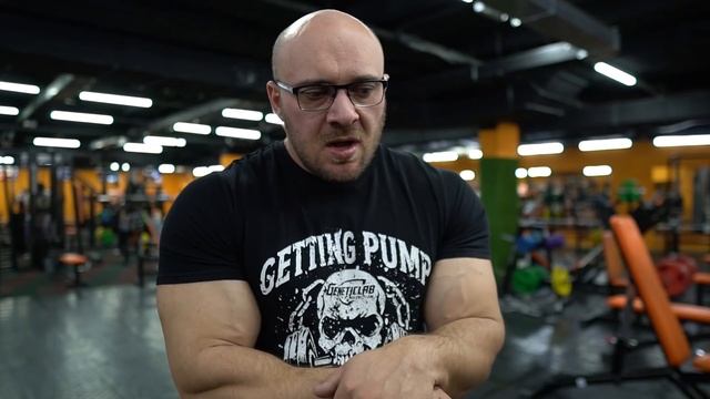 ТОП 5 упражнений на бицепс. Как накачать бицепс смотреть онлайн