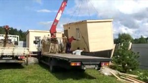 Угловой домик. Две бытовки.