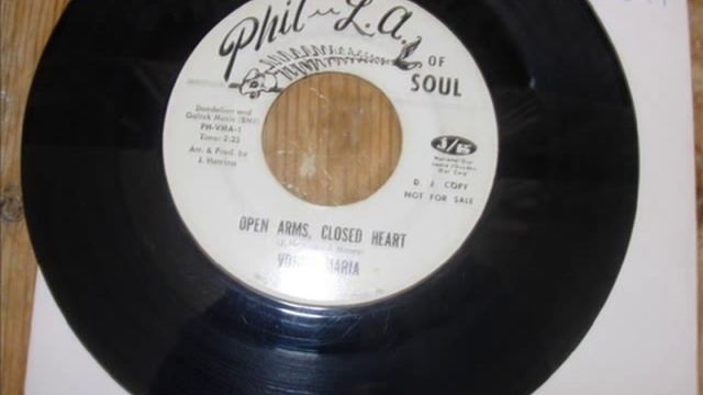 VONDA MARIA - OPEN ARMS CLOSED HEART - PHIL LA OF SOUL.wmv смотреть онлайн