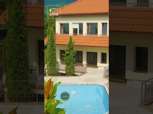 Обзор виллы в Гурзуфе за 150 000 000 рублей #shorts смотреть онлайн