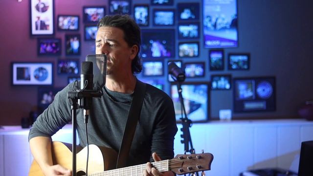 "Edge of Glory" - Tim Williams Band (Lady Gaga Cover) смотреть онлайн