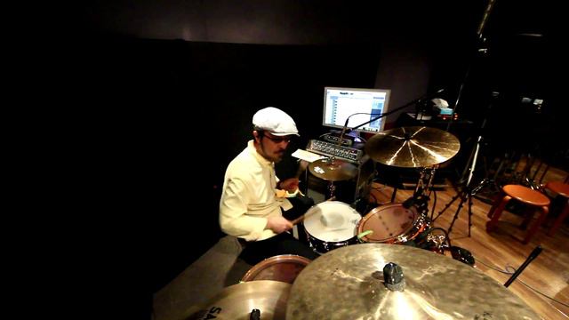 ドラム録音サンプル　Ludwig Vintage Snare 400 (1969) and Pearl Reference Recording Drums смотреть онлайн