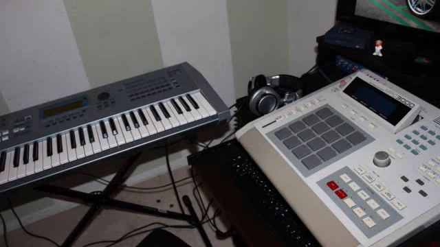 MPC3000 Beat - Tower - Yum Yum Rolex смотреть онлайн
