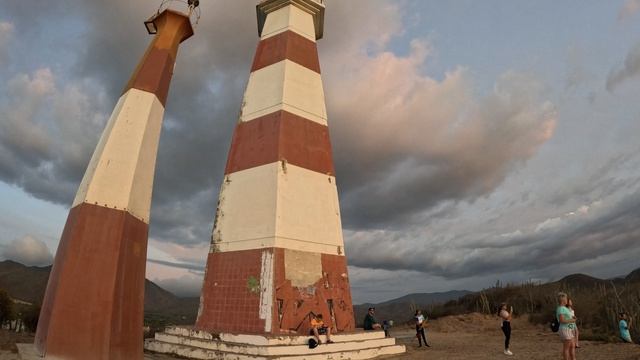 Венесуэла! Старый маяк острова Маргарита! Faro de Punta Zaragoza, Nueva Esparta, Venezuela.
