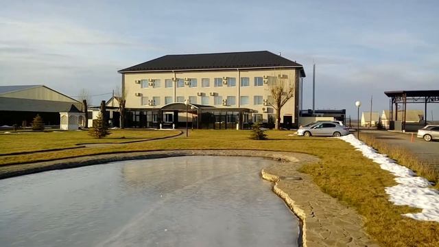 Территория санатория "Сотник" Новоаннинский район 05.01.18. смотреть онлайн
