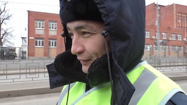Что делать если вас остановили на каршеринге и требуют телефон к осмотру смотреть онлайн
