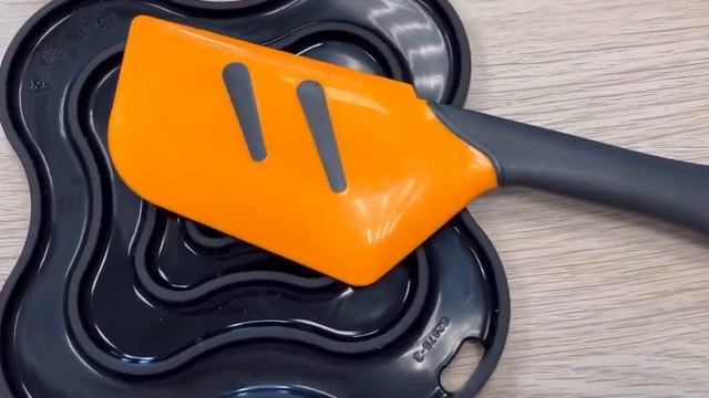 Подставка под горячее Tupperware прихватка смотреть онлайн