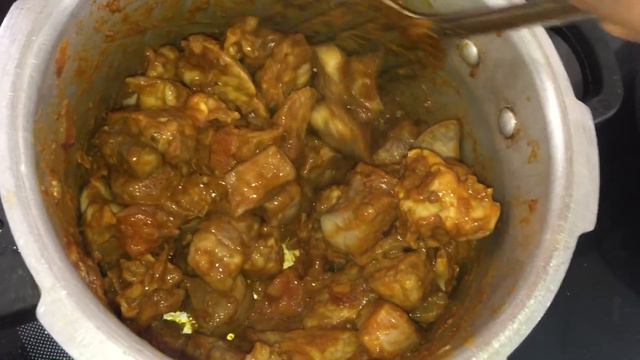 சுவையான ஆட்டு நுரையீரல் குழம்பு செய்வது எப்படி| How to make Mutton lungs gravy in tamil смотреть онлайн