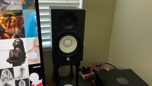 Performing Above The Cost - The Yamaha #HS5 Studio Monitors смотреть онлайн