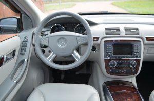 Mercedes-Benz R-класс - лучший в своем классе.