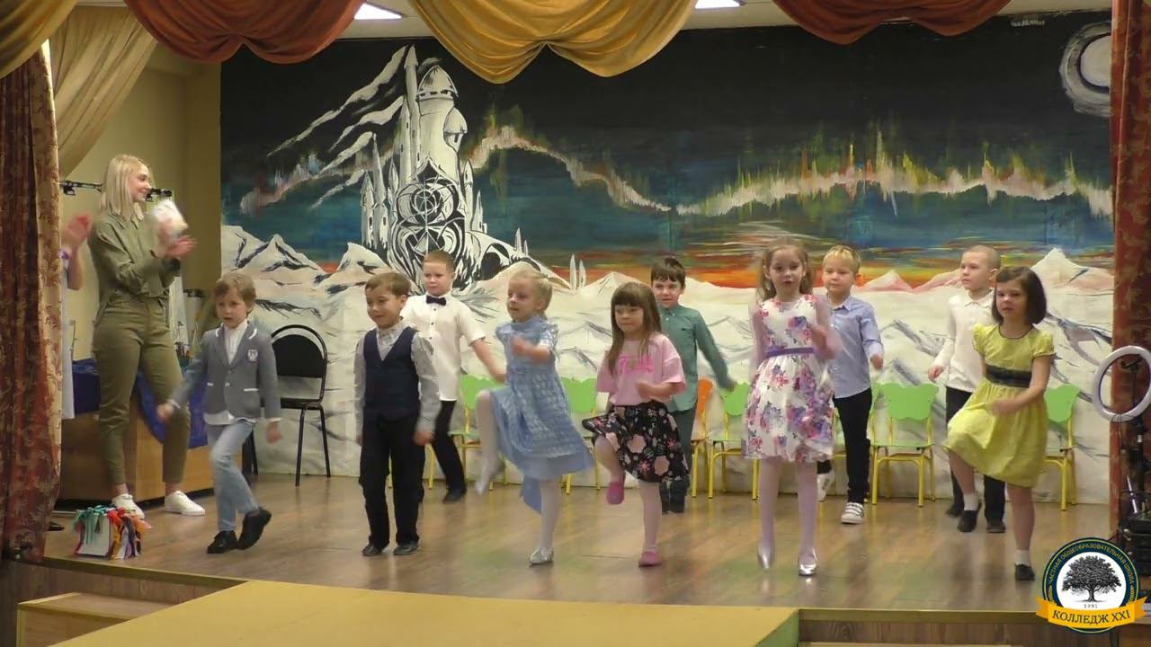 Утренник в детском саду (23 февраля) смотреть онлайн