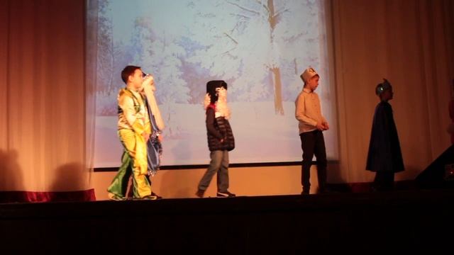 Спектакль по сказке 12 месяцев. смотреть онлайн