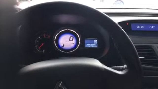 После 25 минут, все таки завелась... (1.5 dci) смотреть онлайн