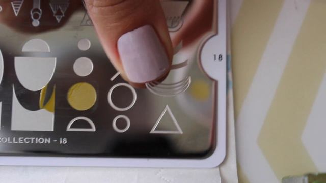 MoYou Frenchy Collection 18 Review & Swatches - Обзор пластины для стемпинга, свотчи смотреть онлайн