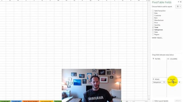 Creating A Pivot Table in Excel смотреть онлайн