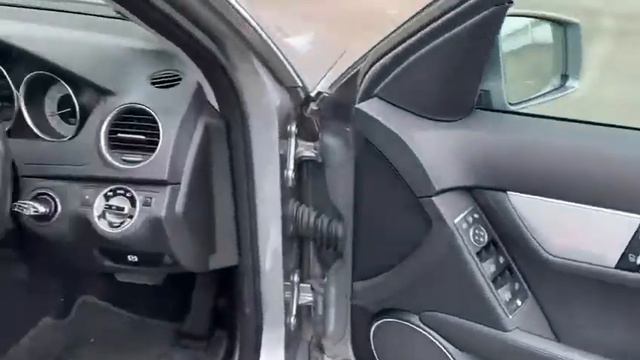 (Jan 2012) Mercedes Benz C180 Kompressor смотреть онлайн