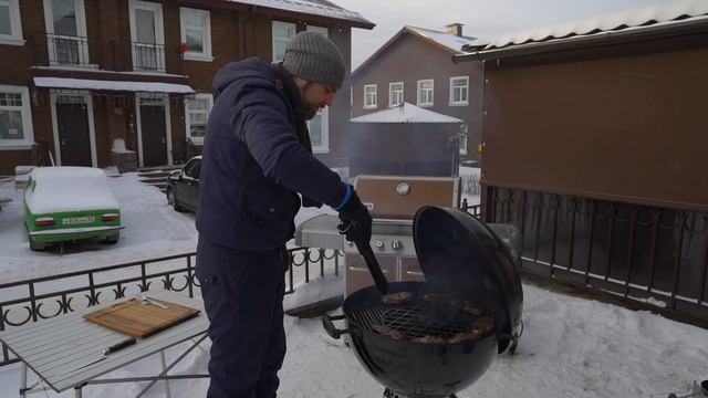 Седло ягненка с соусом Дзадзики. Готовим на гриле смотреть онлайн