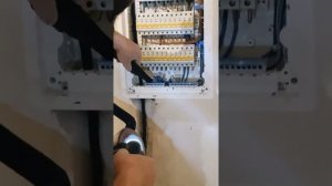 Электрощит  АВВ  UK648E3 подписывайся ✅  ? Электромонтаж Атырау ?Тел: 87025749005