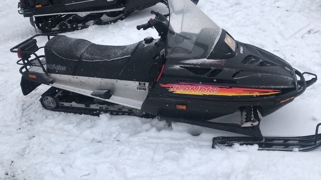 Köp Snöskoter Ski Doo Skandic 380 på Klaravik смотреть онлайн