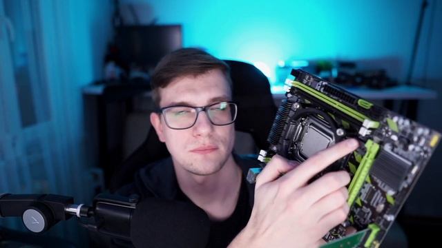 Buduje kompa za 650 zł! ? Atermiter X79G | NA SUROWO by TQ смотреть онлайн