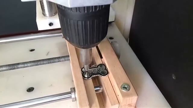 Гравировка на адреснике животным. Донецк. "Олимп Мастер" смотреть онлайн