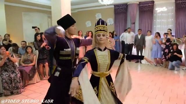 Народный ансамбль танца "Шагди" смотреть онлайн