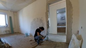 КАК РАСШИРИТЬ ПРОЕМ В БЕТОННОЙ СТЕНЕ. ПЕРФОРАТОР В ДЕЛЕ