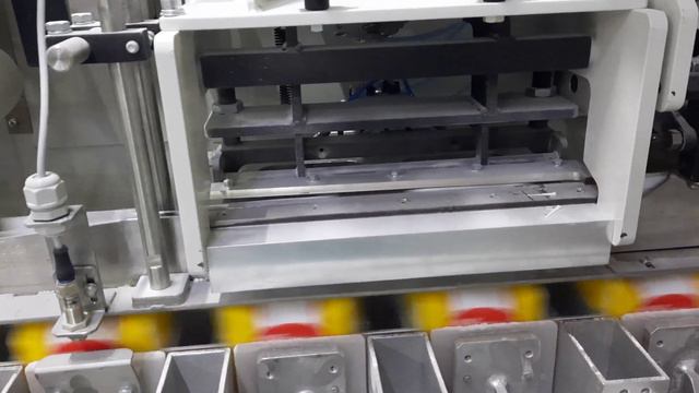 Упаковка муки бумажный пакет 50 пакетов в мин смотреть онлайн