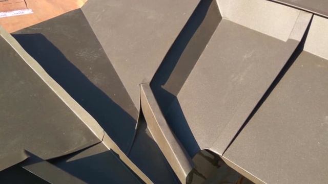 Фальцевая кровля. Хозблок.Standing seam mechanical double lock. смотреть онлайн