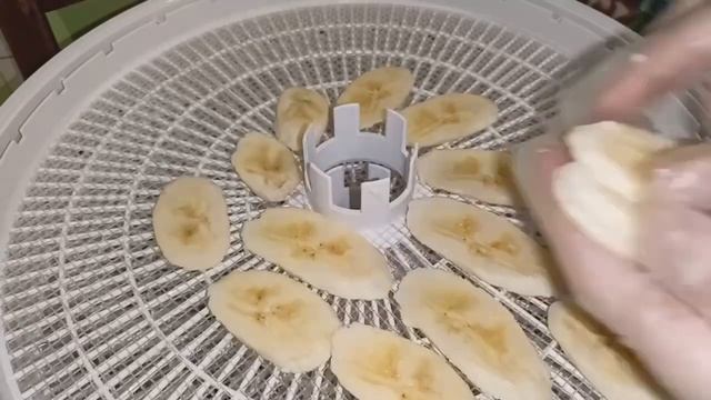 Банановые фрипсы/ сушка бананов смотреть онлайн