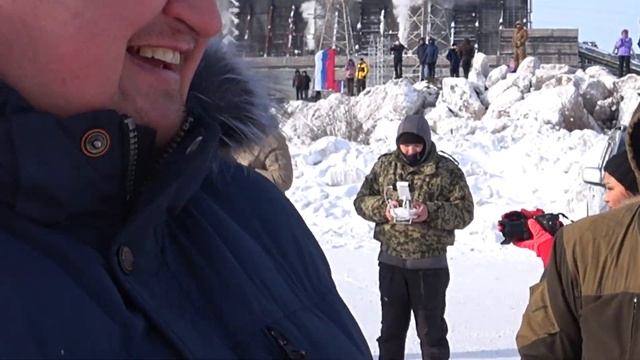 Ледовые гонки в Нерюнгри!Гоняем с открытой дверью! смотреть онлайн